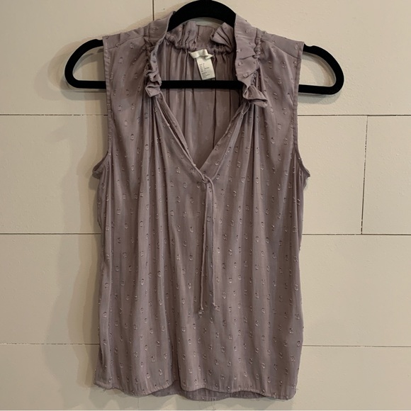 H&M Blush Lavender Sleeveless Swiss Dot Stye Top - Picture 1 of 4